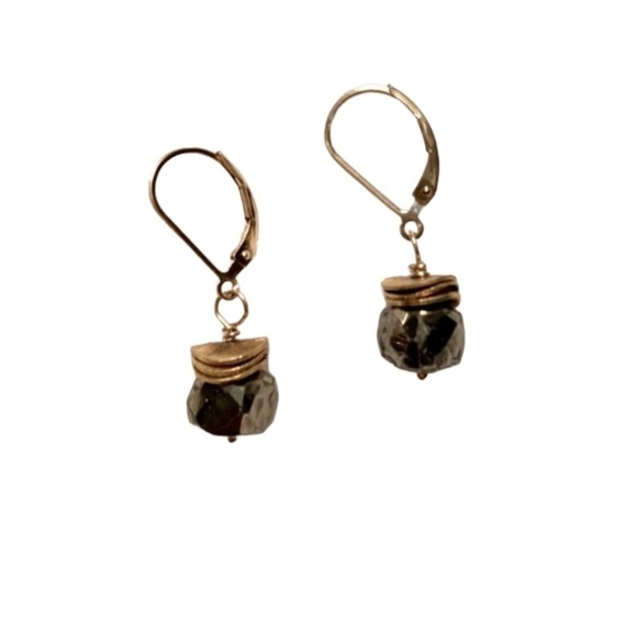 Gold Tone Chrome Rock Dangling Earrings Accessory Layer - Picture 1 of 13